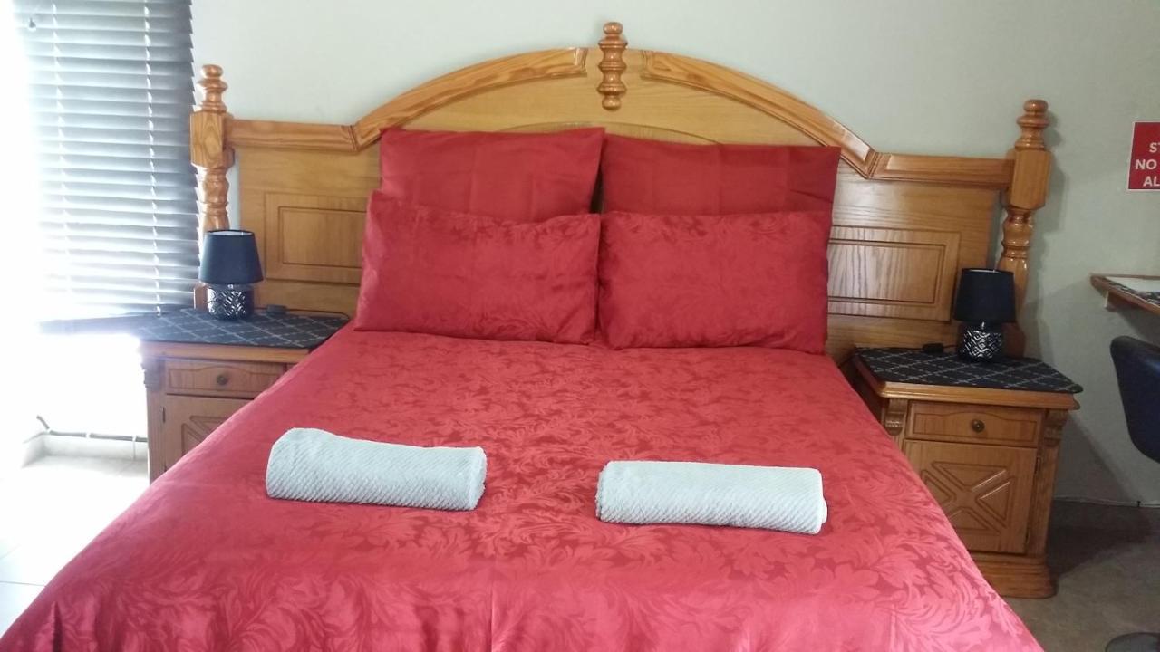 Chariots Guest House Polokwane Ngoại thất bức ảnh